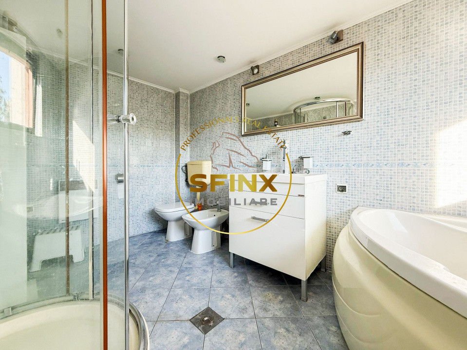 Vanzare zona Armeneasca,Casa eclectica sec XX,curte individuala,3 niveluri 295mp