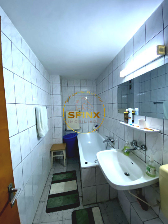 APARTAMENT DE 3 CAMERE DE VANZARE -13 SEPTEMBRIE