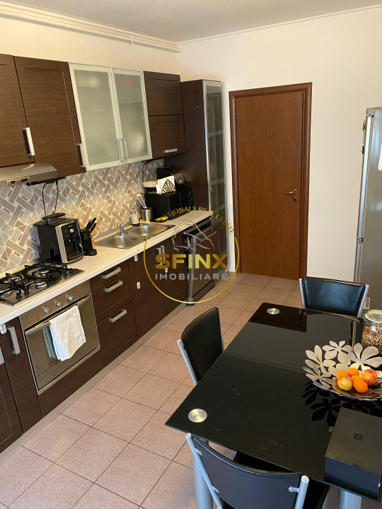 3 camere Mall Vitan Pta Alba Iulia bloc 2000 centrala parcare subterana