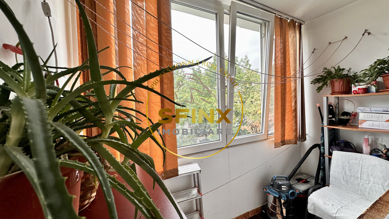 Apartament 3 camere renovat 2024, etaj 4/4, boxă și loc parcare bonus – Rahova