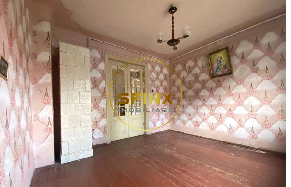 3 camere parter in vila cu curte Bulevardul Decebal Muncii comision 0%