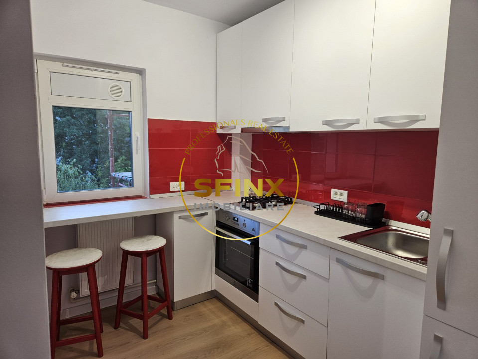 Garsoniera de inchiriat 42 mp zona Piata Alba Iulia