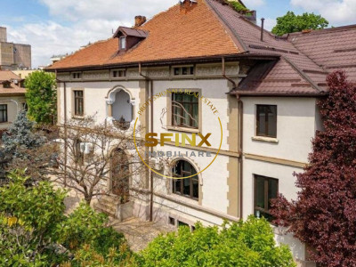 Parc Cismigiu, inchiriere vila interbelica renovata, curte mare, parcare