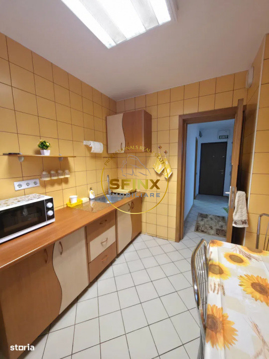 2 CAMERE | DECOMANDAT | BABA NOVAC | METROU