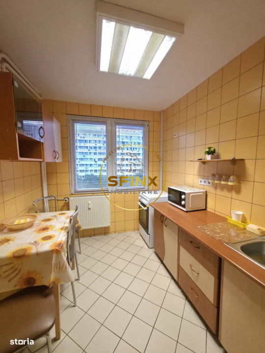 2 CAMERE | DECOMANDAT | BABA NOVAC | METROU
