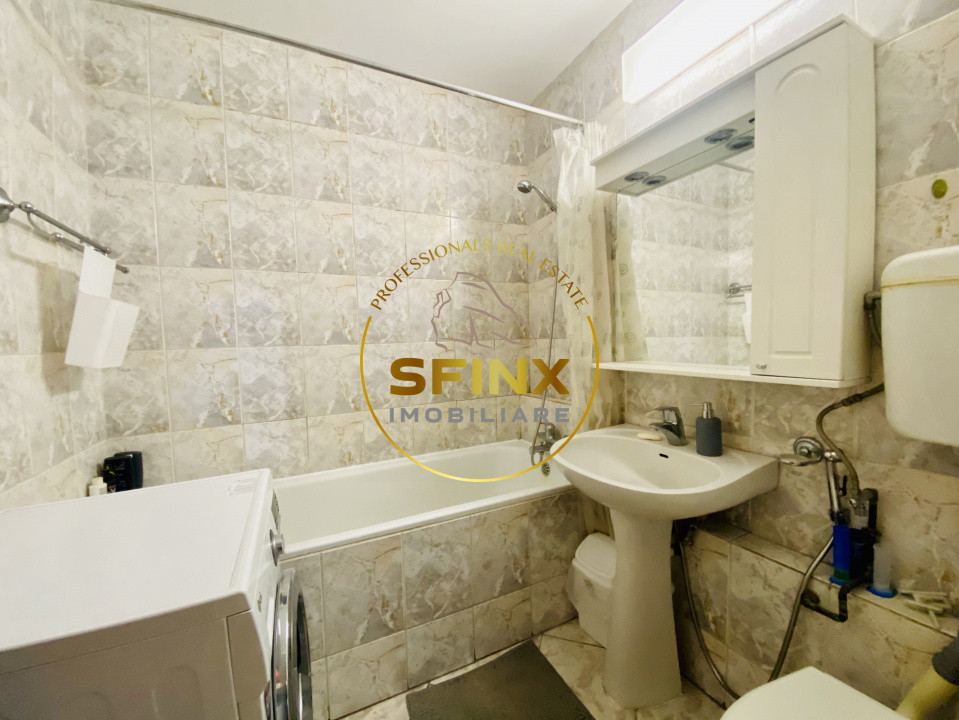 3 camere decomandat de inchiriat Unirii, Metrou, Pet frendly 