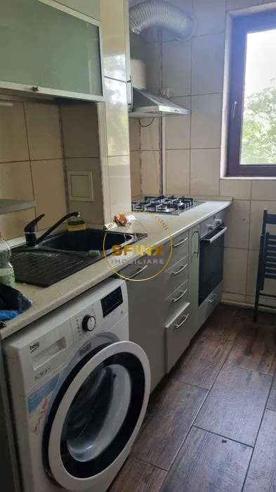 2 camere Bdul Basarabia Arena Nationala etajul 2