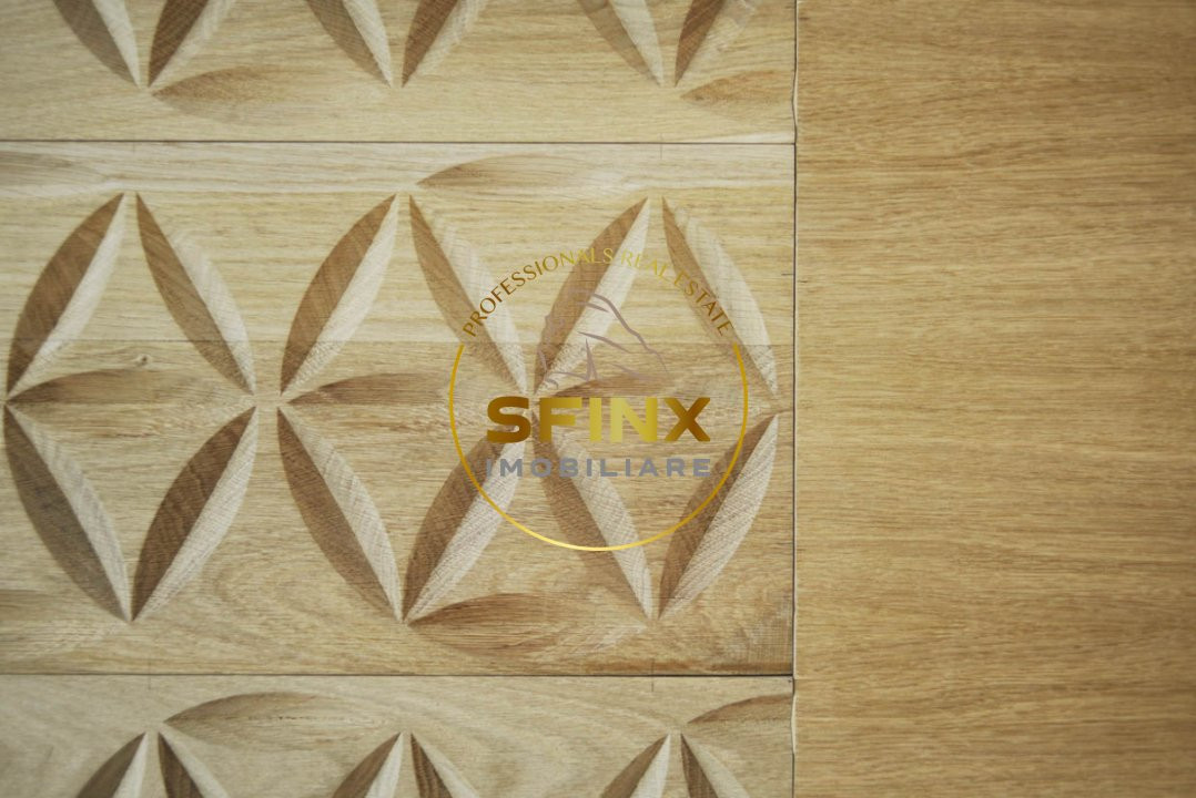 Cambridge School, modern villa in residential compound with interior pool!