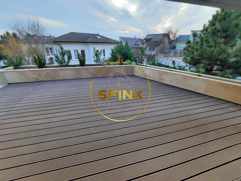 Cambridge School, modern villa in small residential compound with interior pool!