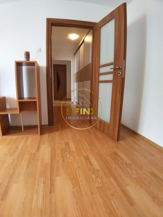 2 camere Titan etaj 1/4 Barajul Bistritei Minis