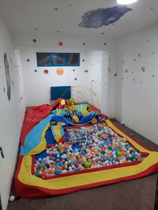 SPATIU COMERCIAL 100 MP | VITAN |  DEMISOL | 2 CAMERE