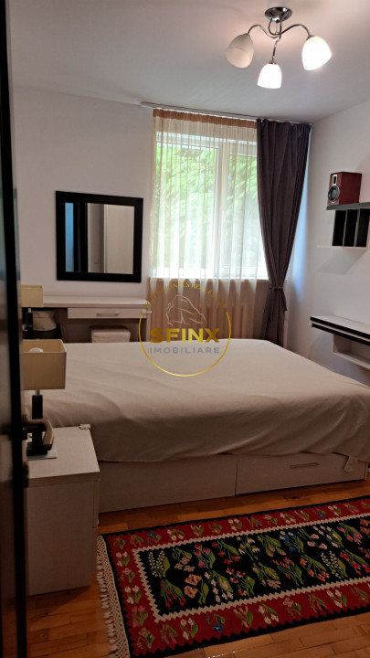 3 camere Titan Gloria renovat prima inchiriere parcare