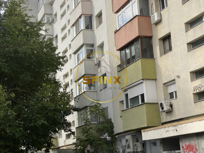 APARTAMENT DE 4 CAMERE DE VANZARE -CALEA MOSILOR 