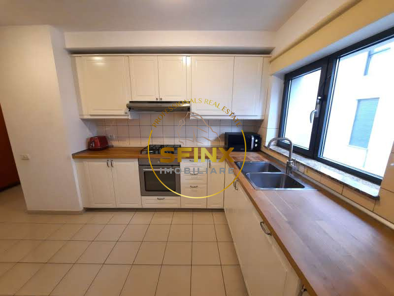 Washington Residence, pet friendly 4 room apartment, 2 terraces, parking