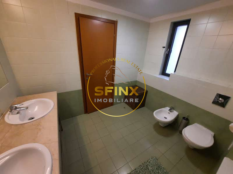 Washington Residence, pet friendly 4 room apartment, 2 terraces, parking