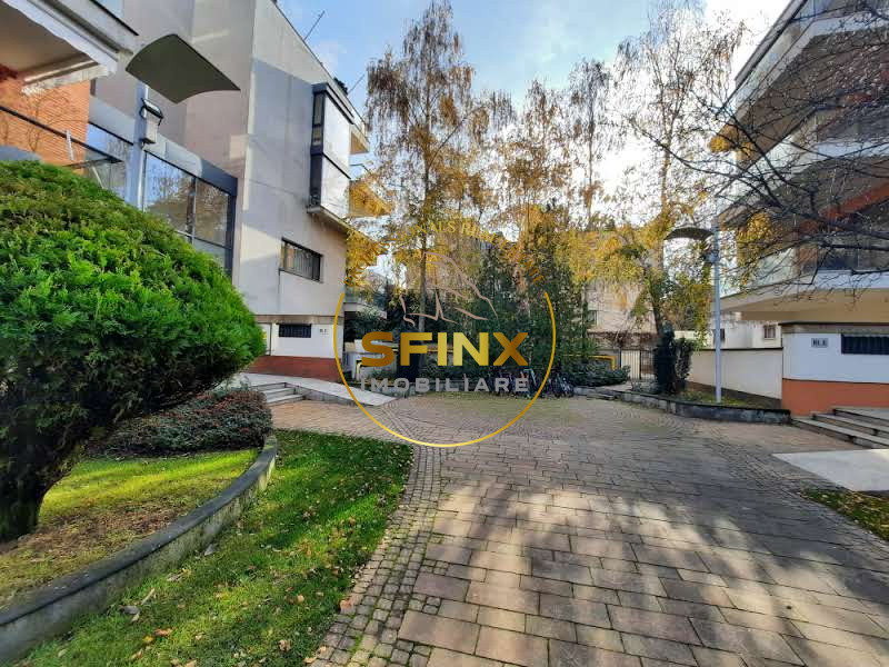 Washington Residence, pet friendly 4 room apartment, 2 terraces, parking