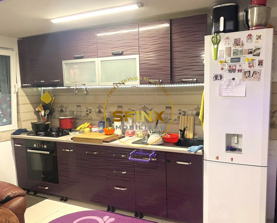 3 camere de vanzare Brancoveanu