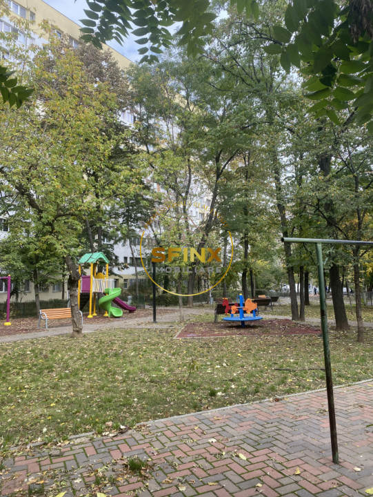 APARTAMENT DE 3 CAMERE PARC LAKE-CAMIL RESSU