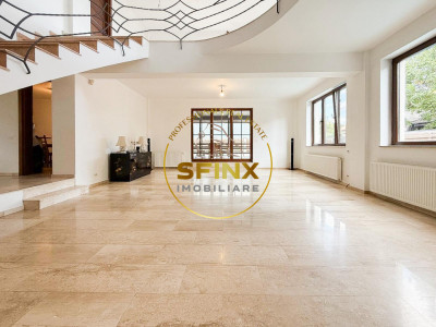 8 camere, Iancu Nicolae, 500 mp teren, 500 mp utili totali,piscina