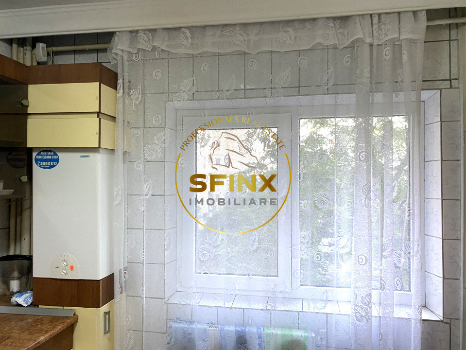 Apartament decomandat 3 camere - 13 Septembrie