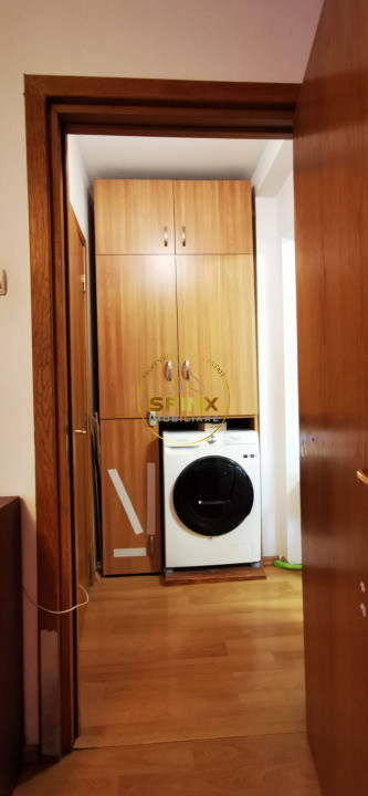 2 camere Titan Minis etaj 3/4 metrou amenajat