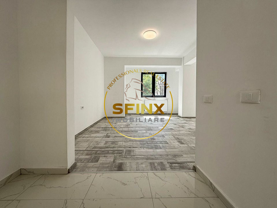 Vanzare bloc NOU P+3E, spatiu comercial parter,Piata Unirii, investitie