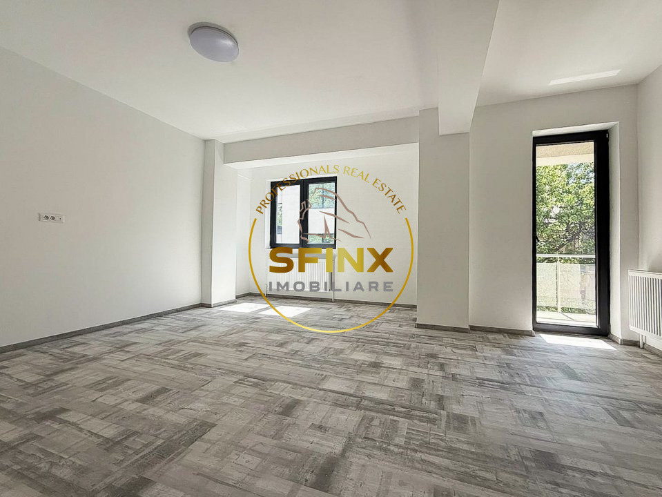 Vanzare bloc NOU P+3E, spatiu comercial parter,Piata Unirii, investitie