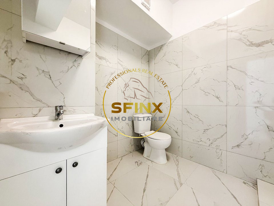 Vanzare bloc NOU P+3E, spatiu comercial parter,Piata Unirii, investitie