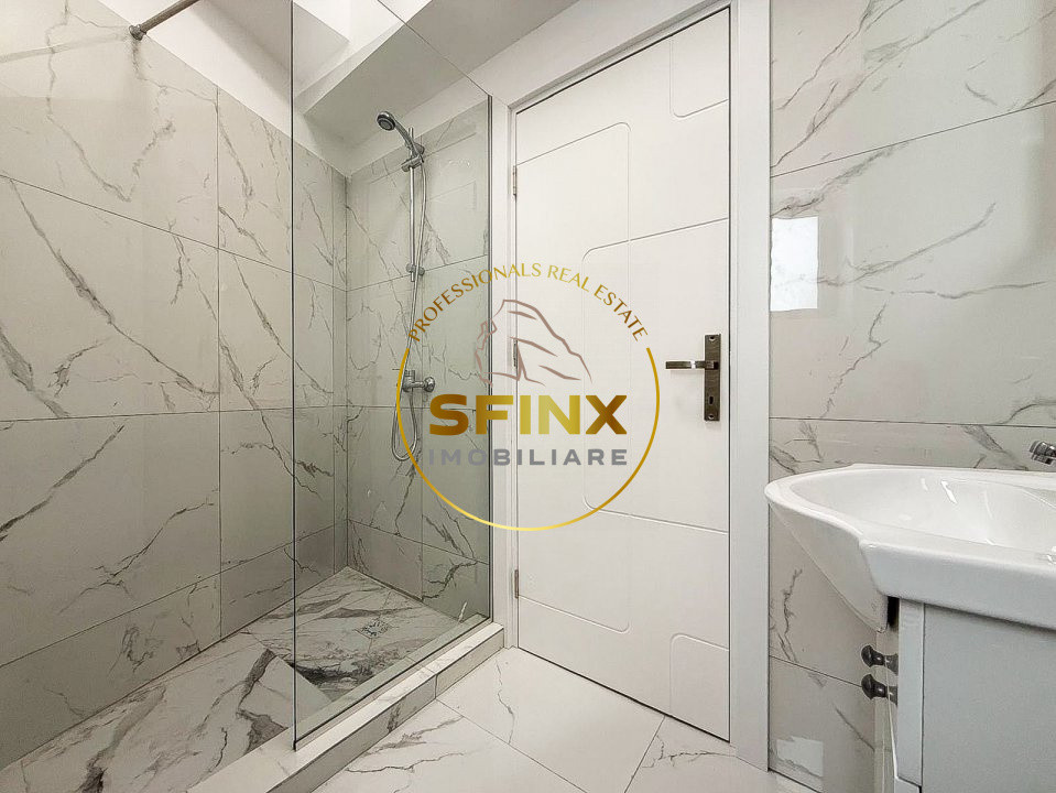 Vanzare bloc NOU P+3E, spatiu comercial parter,Piata Unirii, investitie