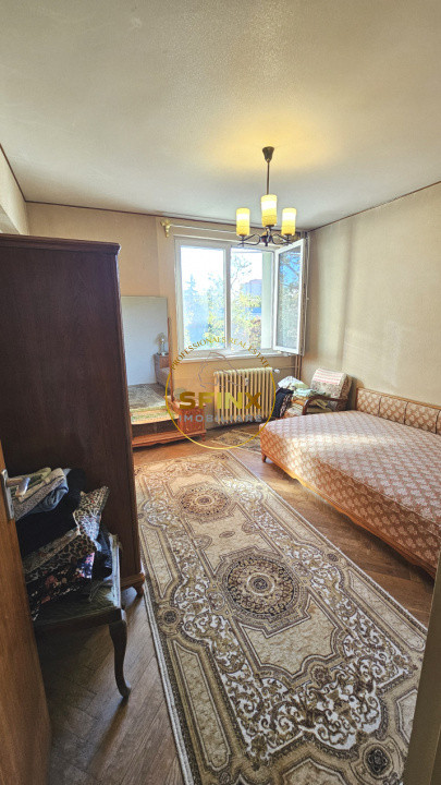 3 camere Titan Piata Minis  etaj 2/4