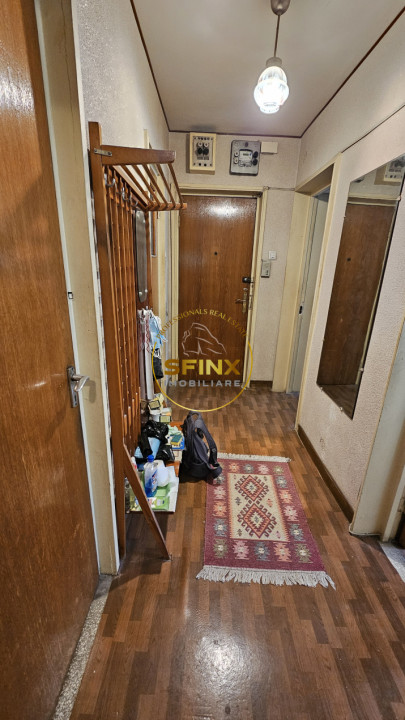 3 camere Titan Piata Minis  etaj 2/4