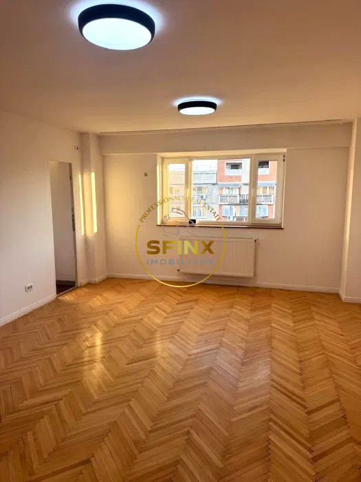 Apartament 3 camere Matei Basarab-Calea Calarasi 