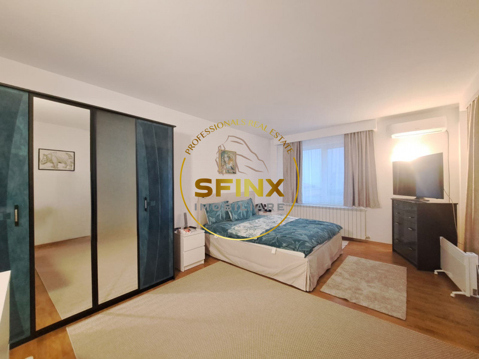 Casa 7 camere - singur curte - Regie