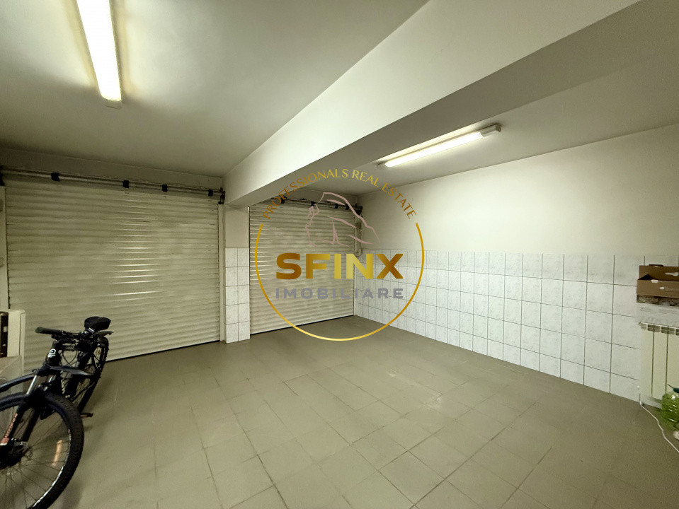 Casa 7 camere - singur curte - Regie