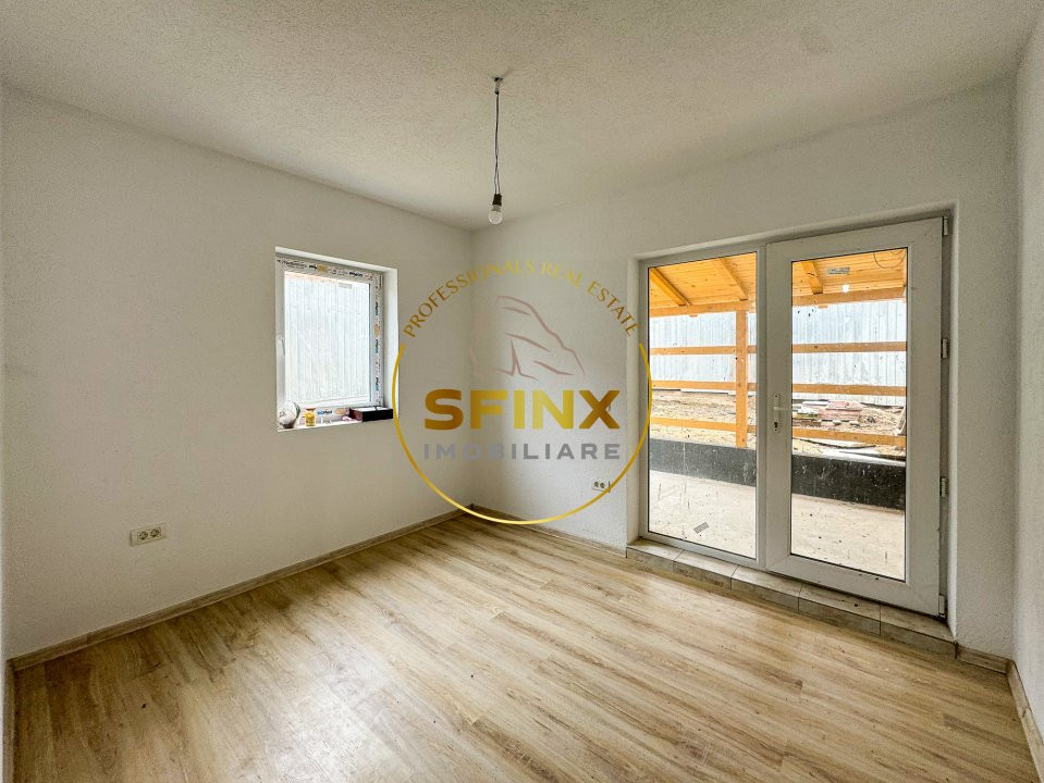 Casa curte proprie Petricani Tei