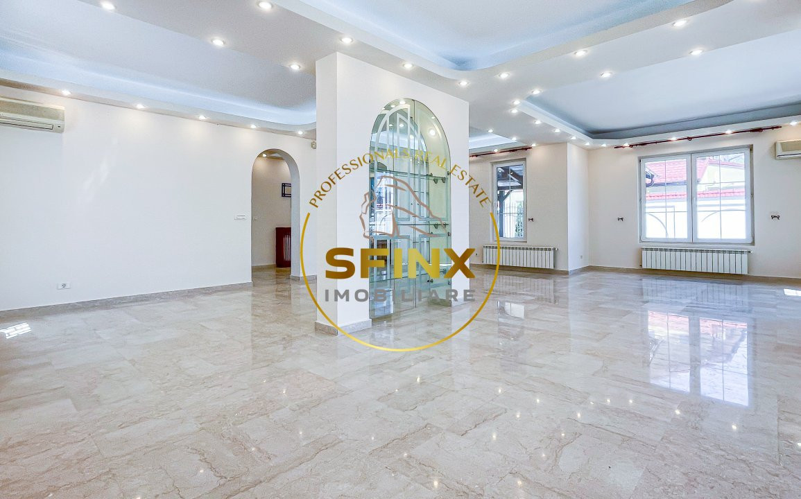 Vila cu piscina 420 mp construiti, teren 828 mp Domnesti, comision 0