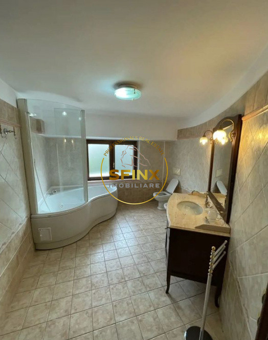 3 CAMERE | DECEBAL | STRADAL | PRIMA INCHIRIERE | CONFORT 1