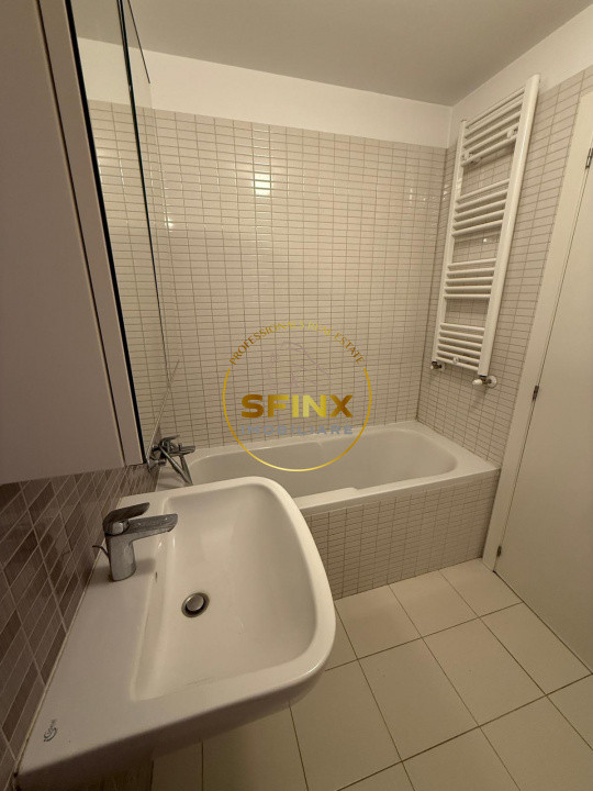 2 camere Hercesa Basarabia metrou Costin Georgian centala parcare boxa 