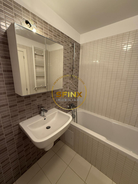 2 camere Hercesa Basarabia metrou Costin Georgian centala parcare boxa 