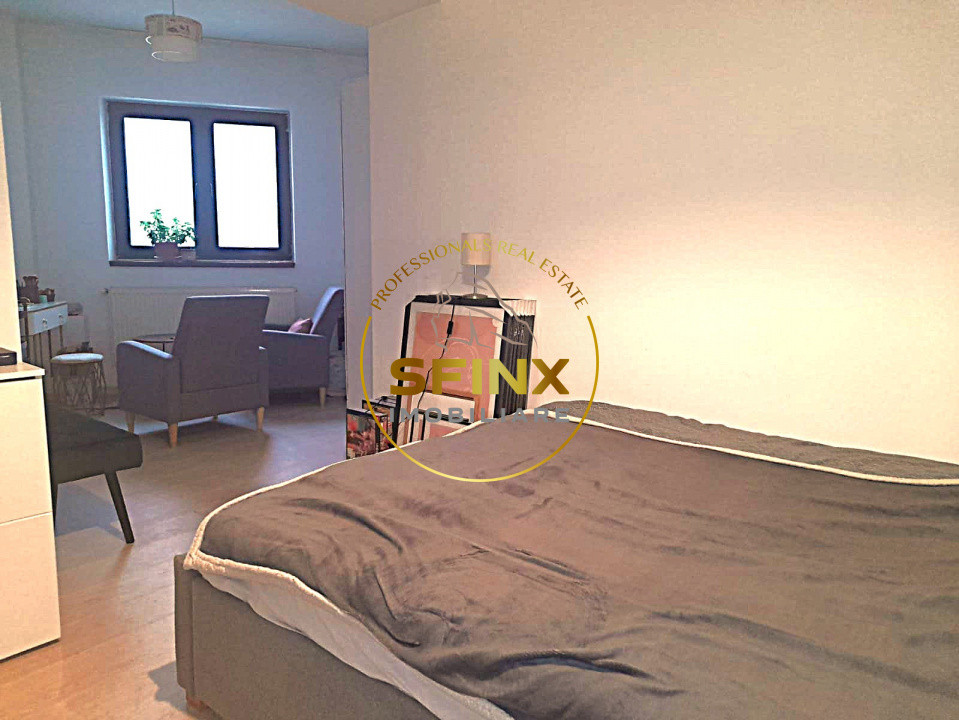 3 camere semidecomandate, Posta Vitan, gradina, curte comuna,loc parcare