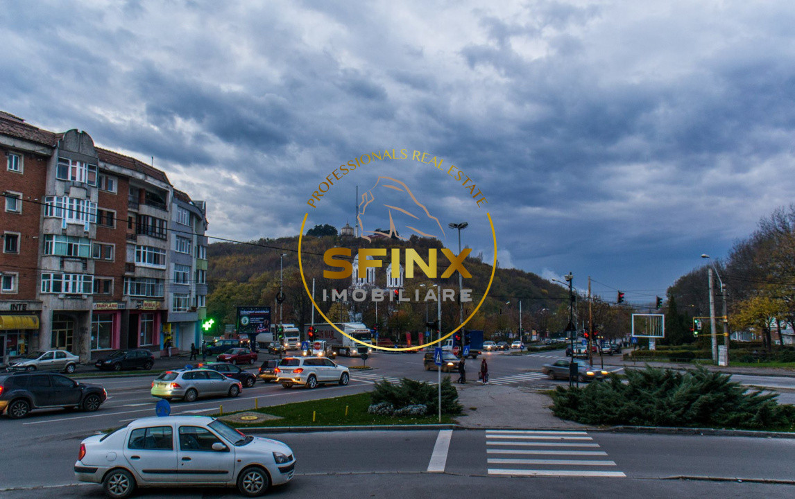 Slatina, central, imobil P+2+M pt birou, banca, show room, sala sport, clinica