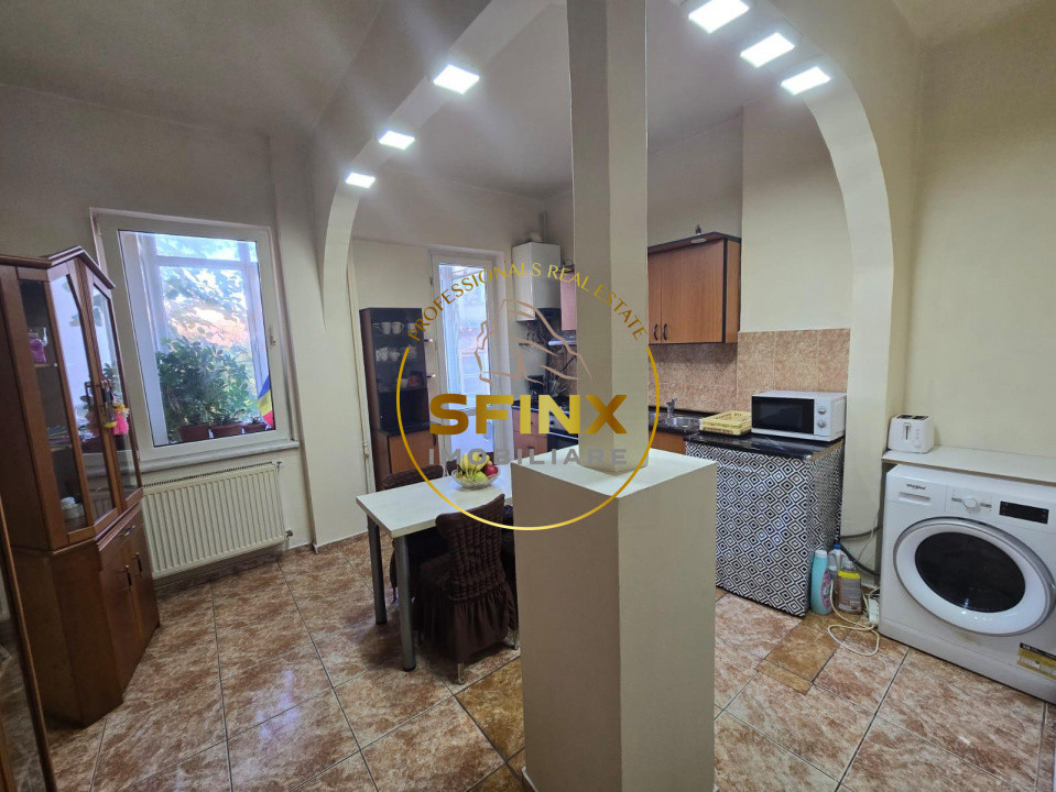 4 camere, 111 mp, Victoriei, centrală proprie, etaj 2/7