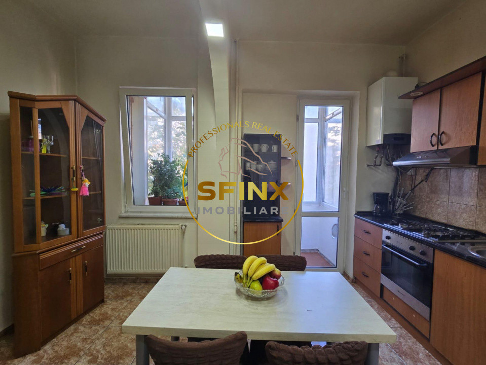 4 camere, 111 mp, Victoriei, centrală proprie, etaj 2/7