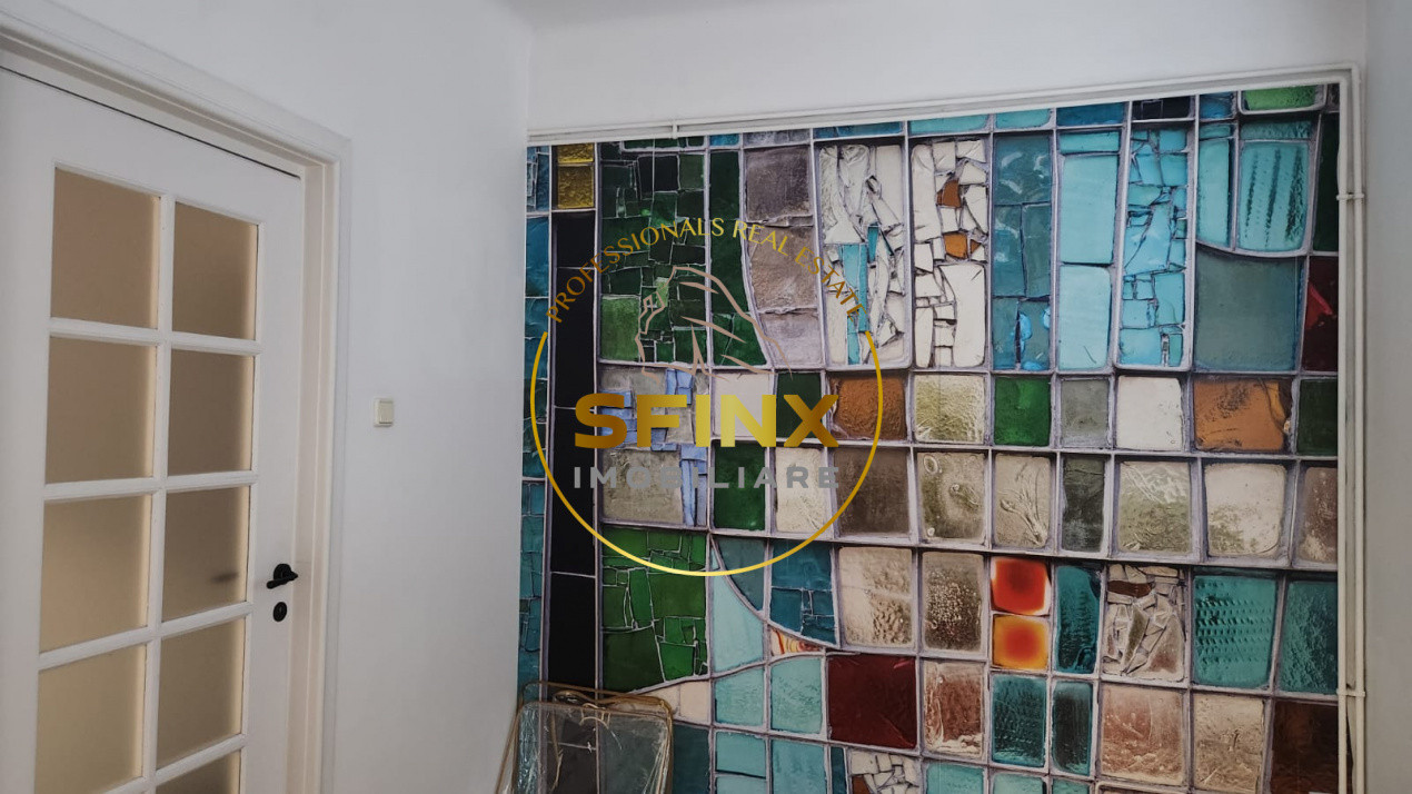 4 camere, Piața Victoriei, renovat, centrală proprie