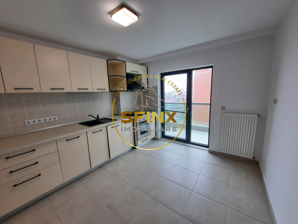 Emerald Residence, vedere lac, 4 camere, pet friendly, 2 locuri parcare, boxa