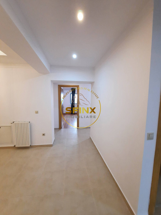 Emerald Residence, vedere lac, 4 camere, pet friendly, 2 locuri parcare, boxa