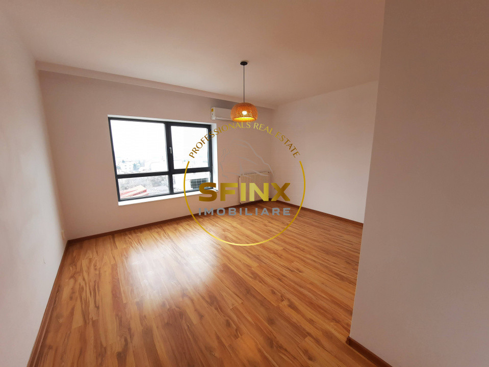 Emerald Residence, vedere lac, 4 camere, pet friendly, 2 locuri parcare, boxa