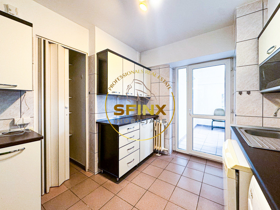 Piata Romana - Metrou - 3 camere - nemobilat