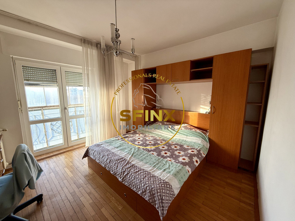 3 Camere Nerva Traian, Bulevardul Unirii 