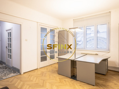 4 camere, Piața Victoriei, renovat, centrală proprie